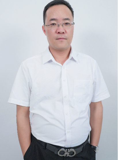 董事長/運營管理：曹松